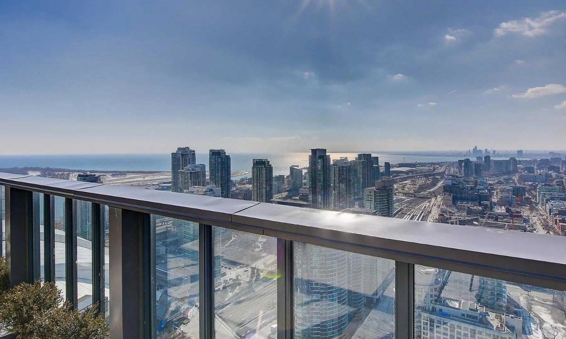 Grand View Suites Toronto 0*,  Canada