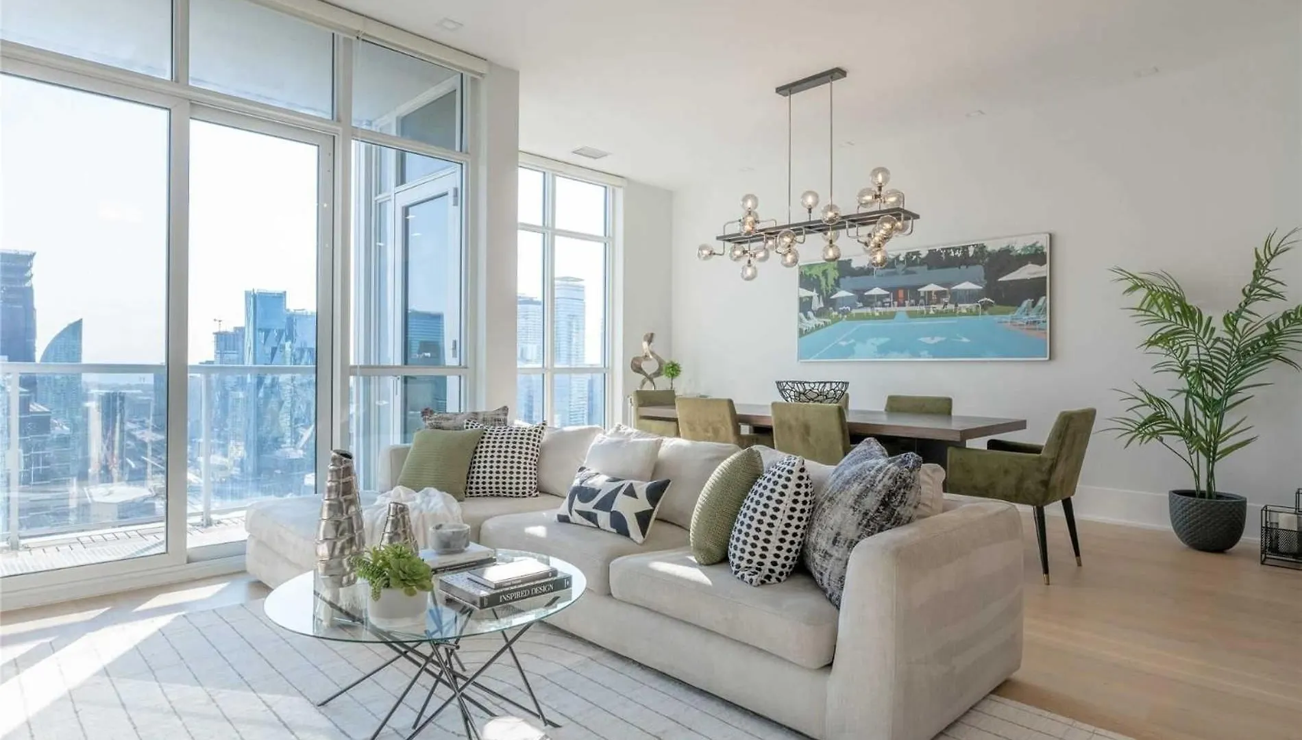 טורונטו Grand View Suites 0*,