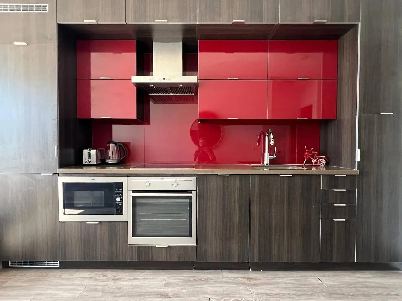 טורונטו Grand View Suites 0*,  קנדה
