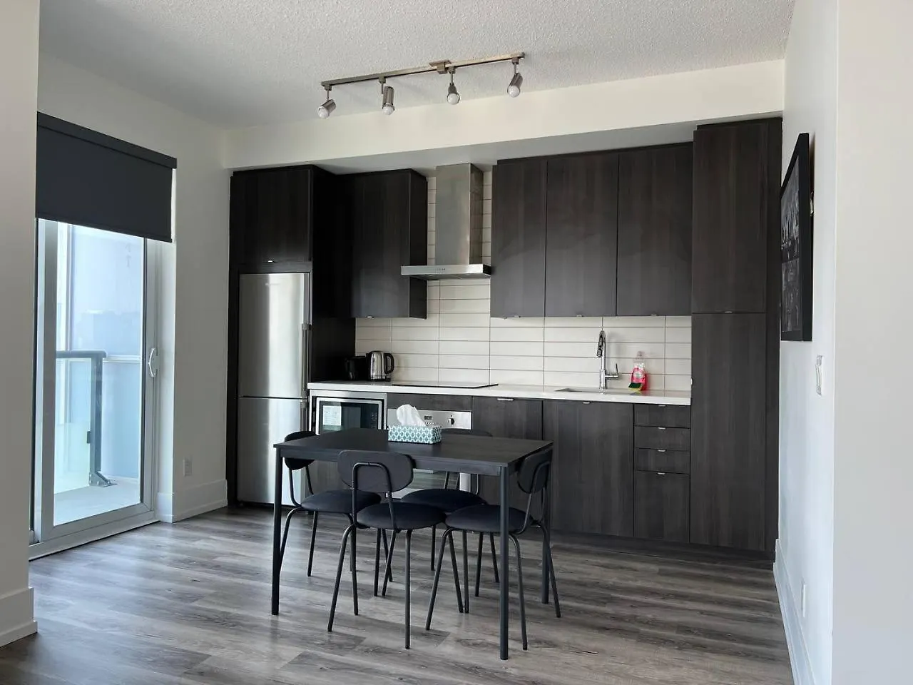 טורונטו Grand View Suites 0*,