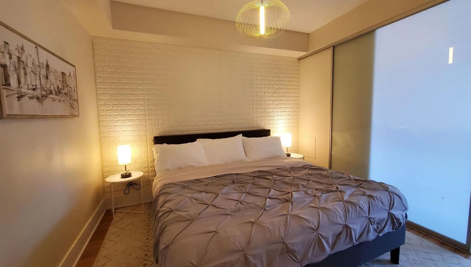 טורונטו Grand View Suites דירה